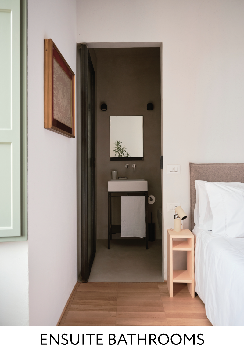 3_EnsuiteBathrooms_800px
